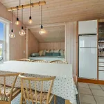 Eyvin - 100m From The Sea By Interhome