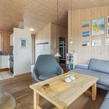 Casa de Férias Eyvin - 100m From The Sea By Interhome