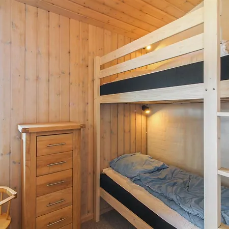 Eyvin - 100m From The Sea By Interhome *